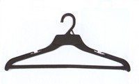 вешалка костюм 450*9мм с перекл. цв чёрный (уп 100шт) бб-2(вп-2) купить по цене 9.4 руб - в интернет-магазине Веллтекс | Екатеринбург

